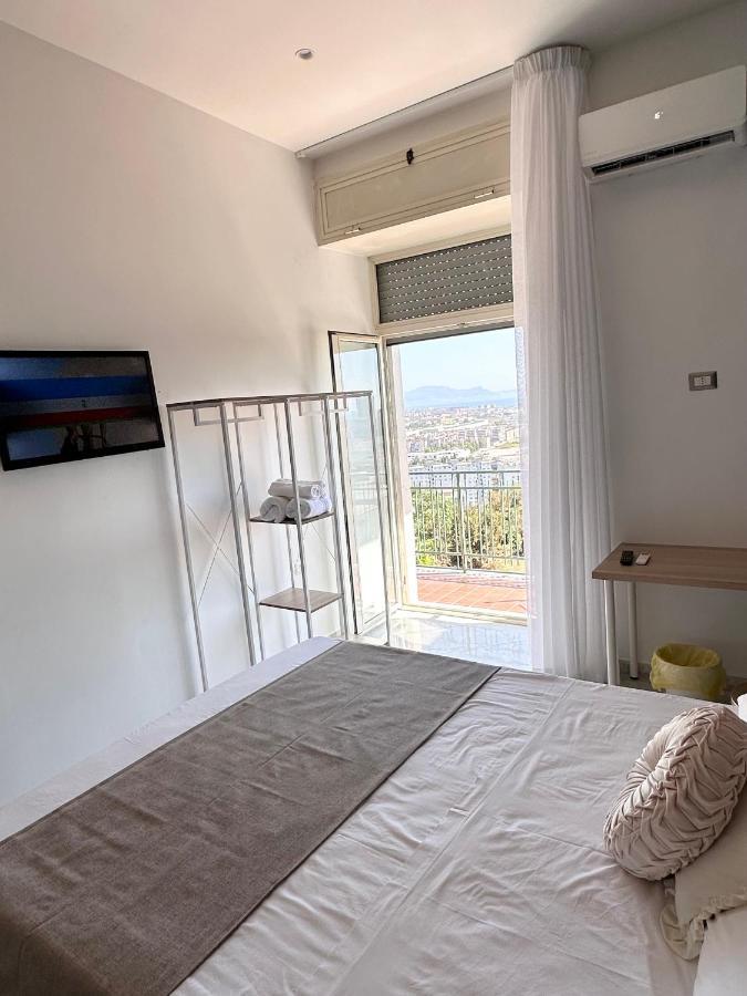 Airport Seaview Rooms Napoli Eksteriør billede