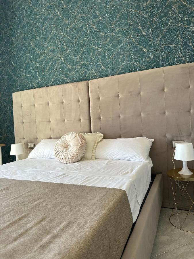 Airport Seaview Rooms Napoli Eksteriør billede