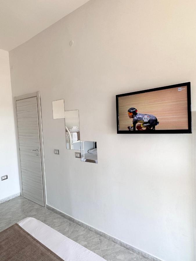 Airport Seaview Rooms Napoli Eksteriør billede